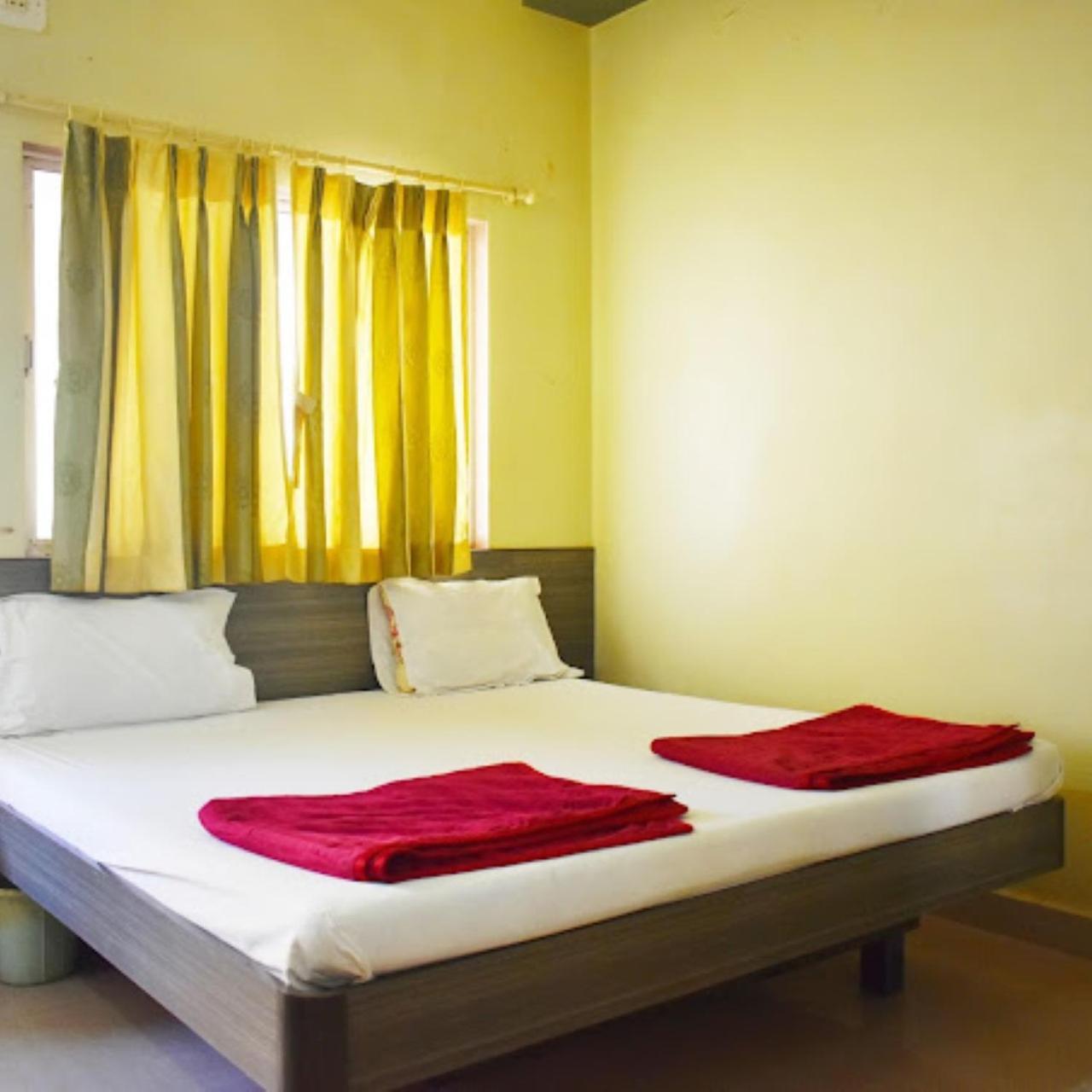 Hotel Anjali Palace Bhuj Eksteriør billede